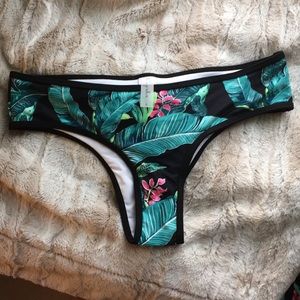 Cupshe bikini bottoms (Small)